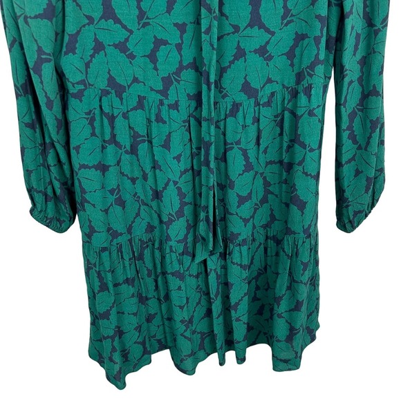 Sail to Sable Leaf Print Neck Tie Shift Dress Womens XS Green Blue - Picture 6 of 7
